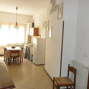 https://parri-apartment.it-tuscanyhotel.com